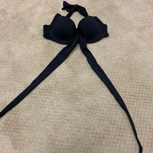 Victoria’s Secret Swim Top 34A